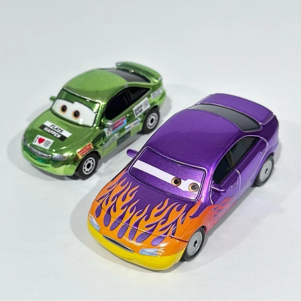 Disney Cars Metallic Marilyn & Nick Stickers Die-cast